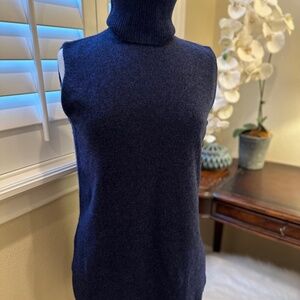 Cashmere Sleeveless Sweater Aqua by Bloomingdales Small